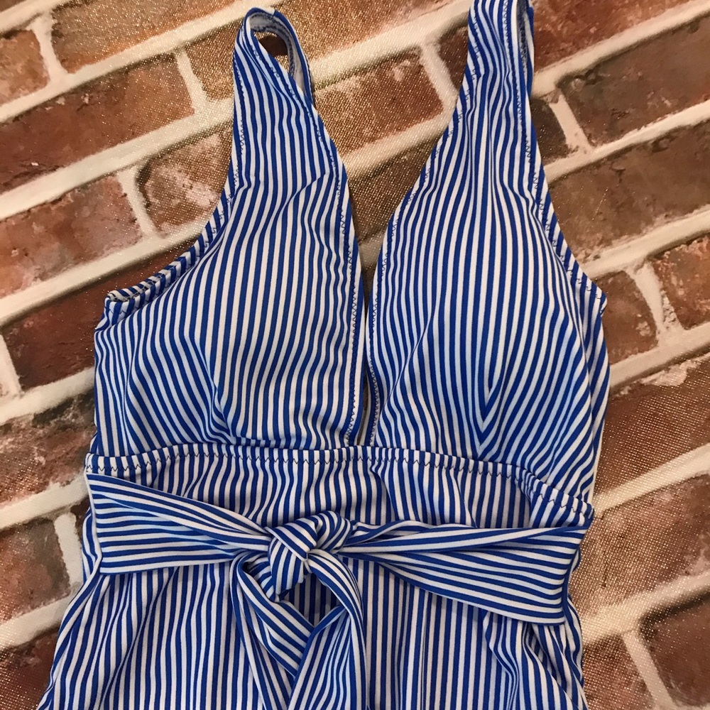 NWT Sea Beauty swimsuit size medium - Picture 2 of 7